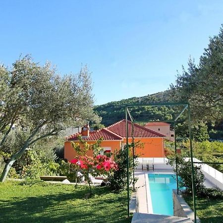 Villa Marietta Equino Donje Sitno Bagian luar foto