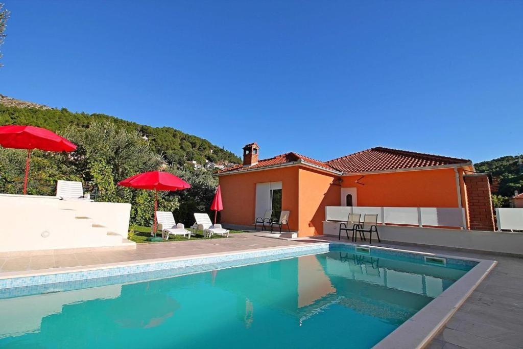 Villa Marietta Equino Donje Sitno Bagian luar foto