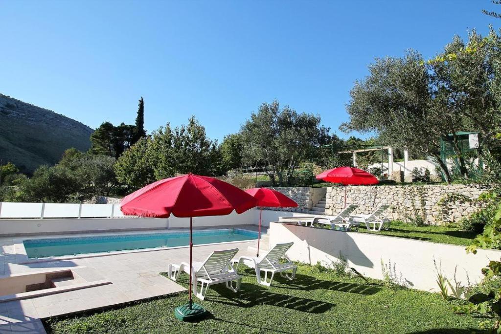Villa Marietta Equino Donje Sitno Bagian luar foto