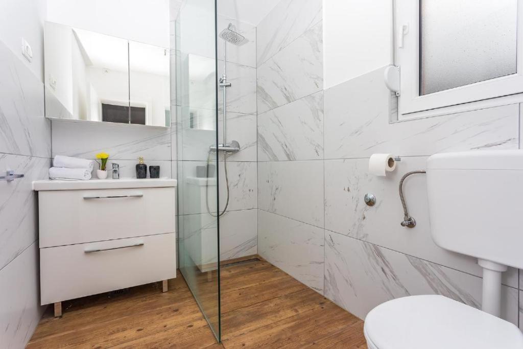 Villa Marietta Equino Donje Sitno Bagian luar foto